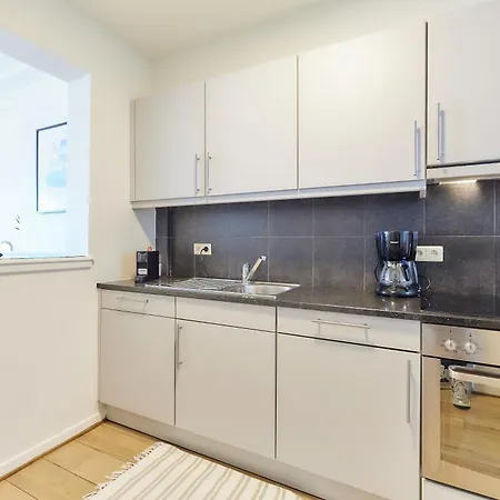 Lecomte - Beachhouse La 236 *